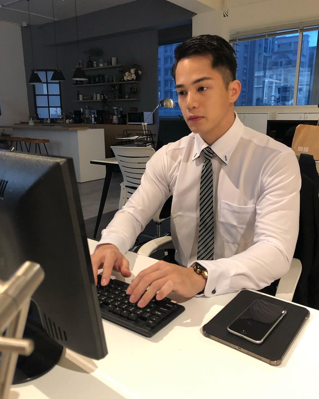 Tác giả Tiến Khang